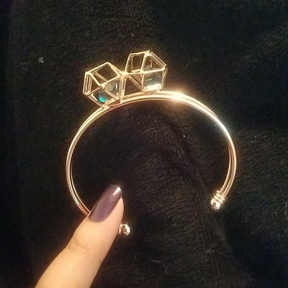 Bracelet - Picture 3 of 4